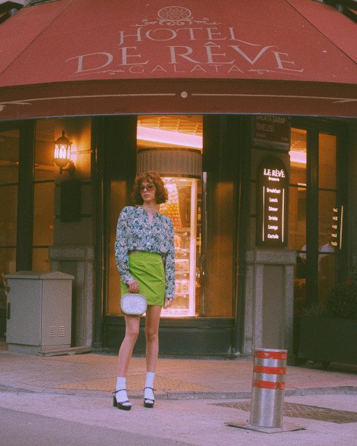 The Ultimate Guide to Urban Retro Clothing: Unleashing Your Vintage Vibe in the City